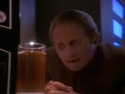 Filename=extant_StarTrek_DS9_5x12-TheBegotten_00729.jpg
Filesize=142KiB
Dimensions=1200x900
Date added=Dec 14, 2019 extant_StarTrek_DS9_5x12-TheBegotten_00729.jpg