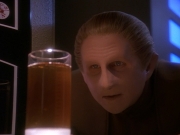Filename=extant_StarTrek_DS9_5x12-TheBegotten_00755.jpg
Filesize=140KiB
Dimensions=1200x900
Date added=Dec 14, 2019 extant_StarTrek_DS9_5x12-TheBegotten_00755.jpg