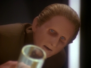 extant_StarTrek_DS9_5x12-TheBegotten_01012.jpg