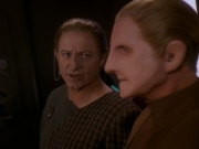 Filename=extant_StarTrek_DS9_5x12-TheBegotten_01270.jpg
Filesize=140KiB
Dimensions=1200x900
Date added=Dec 14, 2019 extant_StarTrek_DS9_5x12-TheBegotten_01270.jpg