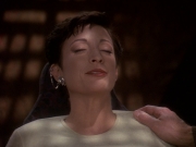 extant_StarTrek_DS9_5x12-TheBegotten_03320.jpg