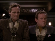 extant_StarTrek_DS9_5x12-TheBegotten_03323.jpg