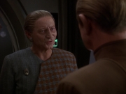 extant_StarTrek_DS9_5x12-TheBegotten_03654.jpg