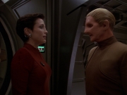 extant_StarTrek_DS9_5x12-TheBegotten_03709.jpg