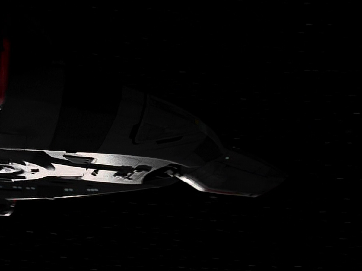 extant_StarTrek_DS9_5x13-ForTheUniform_02477.jpg