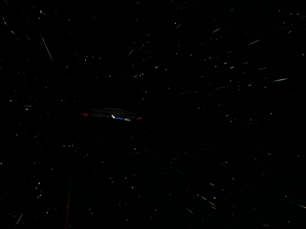 extant_StarTrek_DS9_5x13-ForTheUniform_02751.jpg