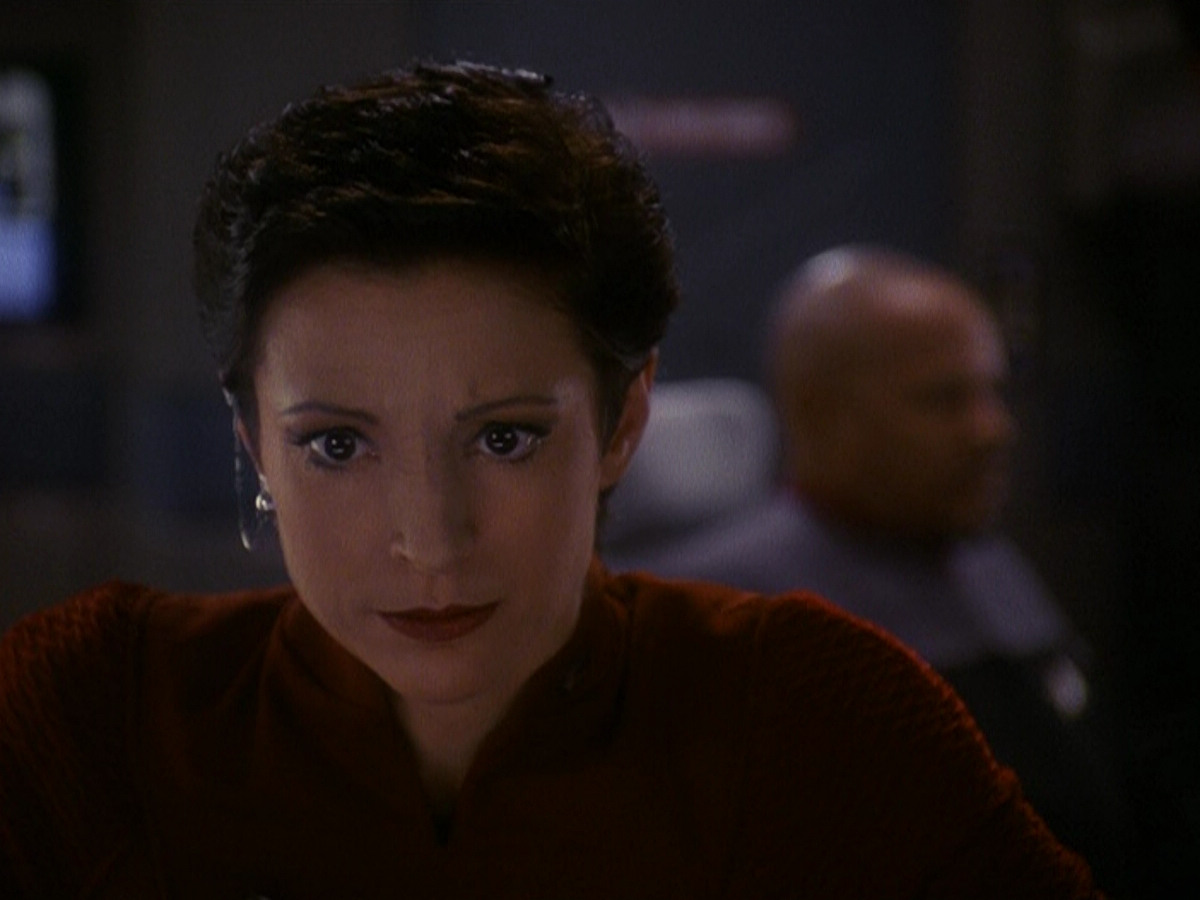 extant_StarTrek_DS9_5x13-ForTheUniform_02814.jpg