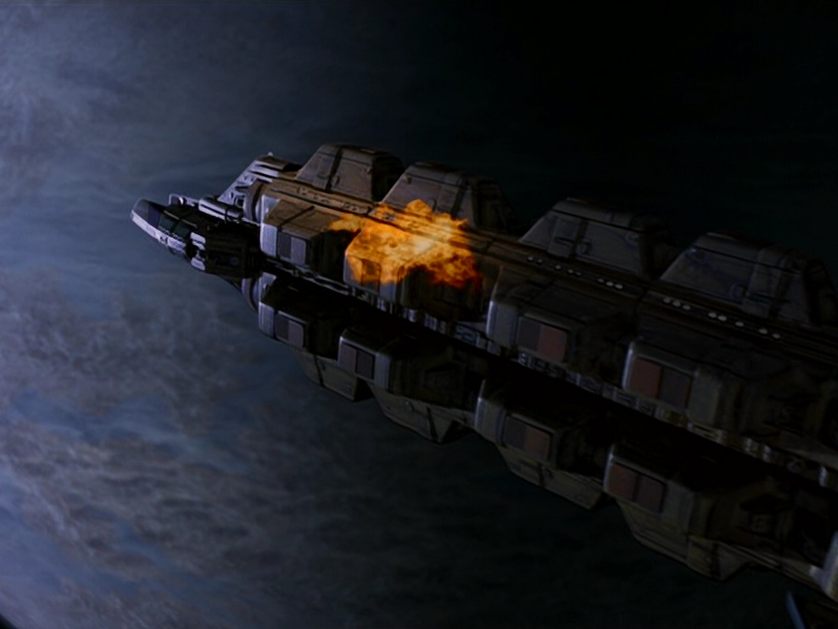 extant_StarTrek_DS9_5x13-ForTheUniform_02874.jpg