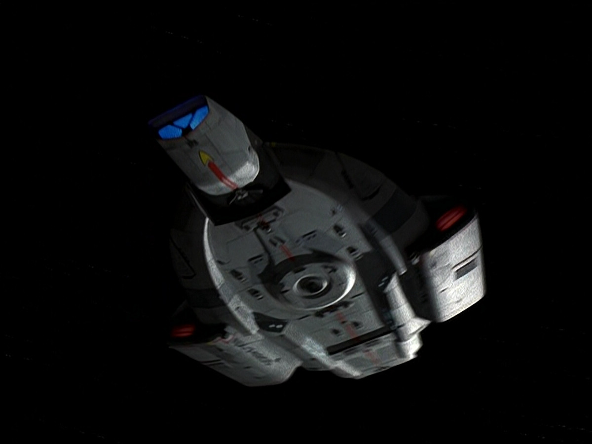 extant_StarTrek_DS9_5x13-ForTheUniform_02976.jpg
