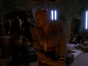 extant_StarTrek_DS9_5x13-ForTheUniform_00073.jpg