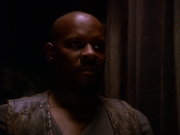 extant_StarTrek_DS9_5x13-ForTheUniform_00326.jpg