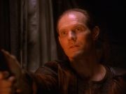 extant_StarTrek_DS9_5x13-ForTheUniform_00338.jpg