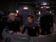 Filename=extant_StarTrek_DS9_5x13-ForTheUniform_01824.jpg
Filesize=161KiB
Dimensions=1200x900
Date added=Dec 14, 2019 extant_StarTrek_DS9_5x13-ForTheUniform_01824.jpg