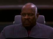 extant_StarTrek_DS9_5x13-ForTheUniform_02830.jpg