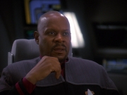 extant_StarTrek_DS9_5x13-ForTheUniform_03467.jpg