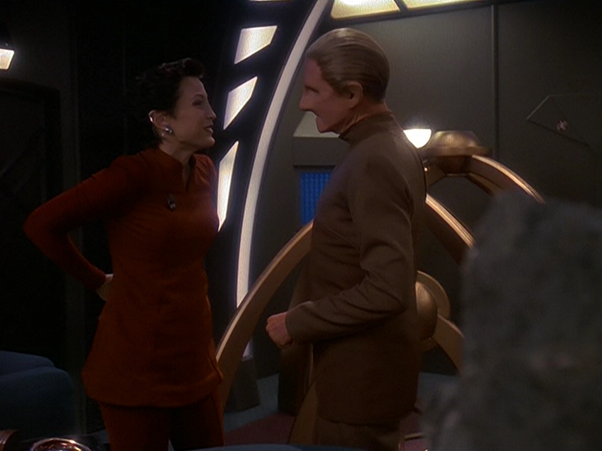 extant_StarTrek_DS9_5x14-InPurgatorysShadow_00030.jpg