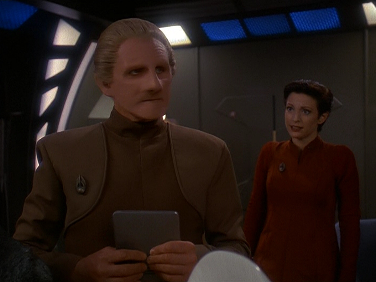 extant_StarTrek_DS9_5x14-InPurgatorysShadow_00107.jpg