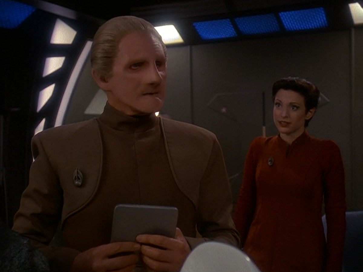 extant_StarTrek_DS9_5x14-InPurgatorysShadow_00108.jpg