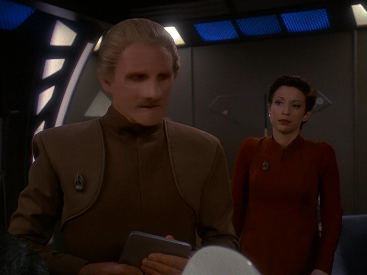 extant_StarTrek_DS9_5x14-InPurgatorysShadow_00112.jpg