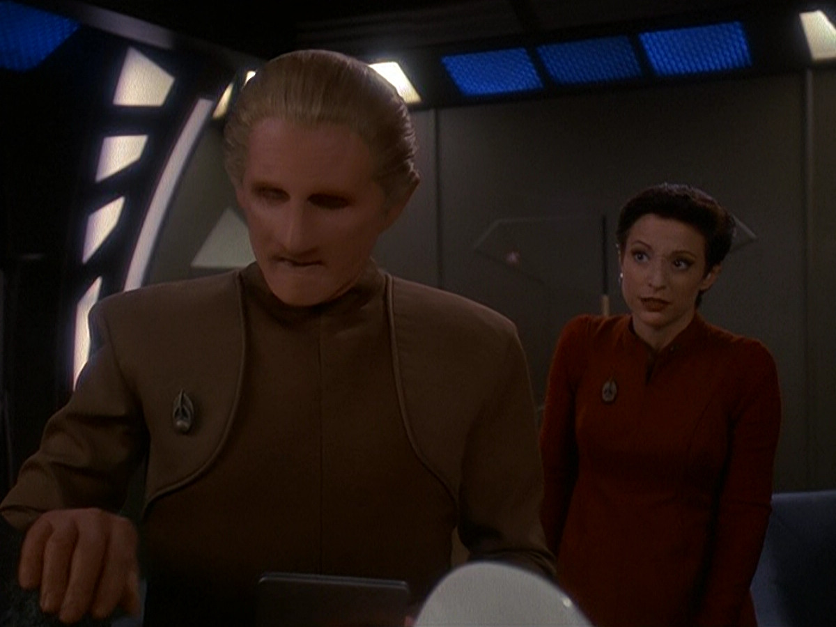 extant_StarTrek_DS9_5x14-InPurgatorysShadow_00117.jpg