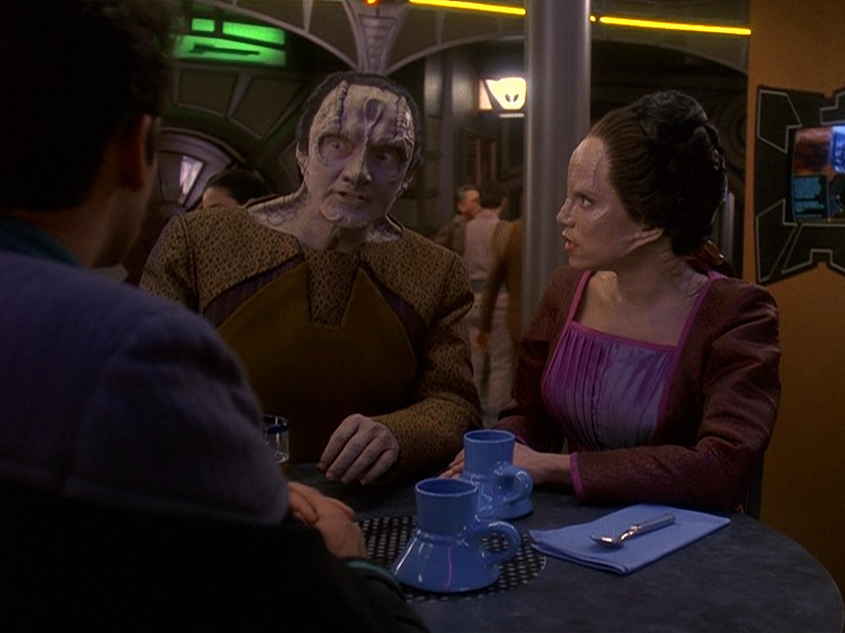 extant_StarTrek_DS9_5x14-InPurgatorysShadow_00260.jpg