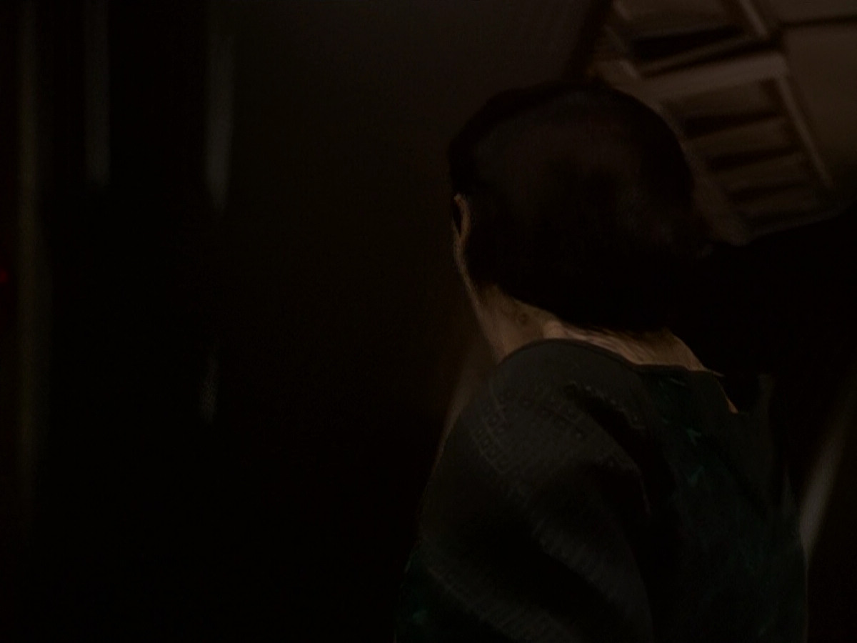 extant_StarTrek_DS9_5x14-InPurgatorysShadow_00360.jpg