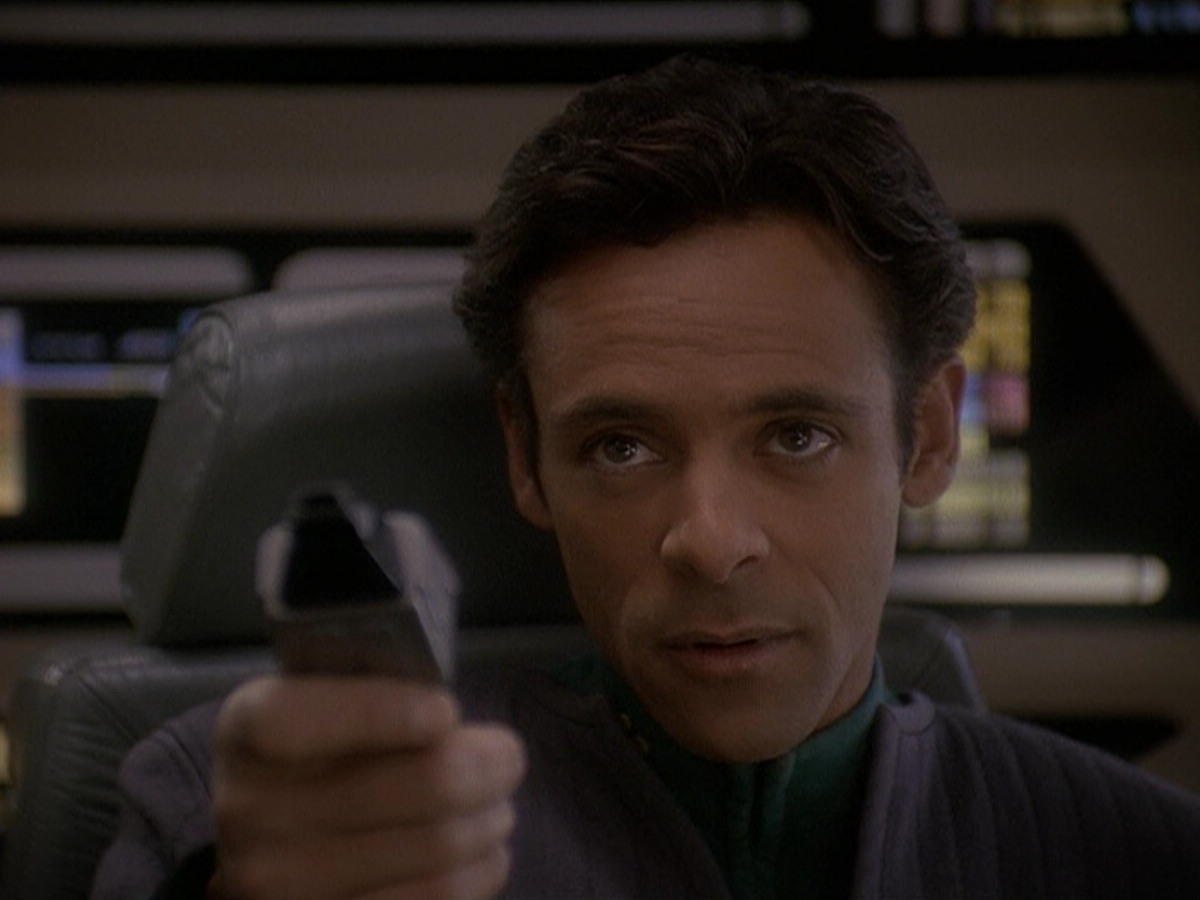 extant_StarTrek_DS9_5x14-InPurgatorysShadow_00581.jpg
