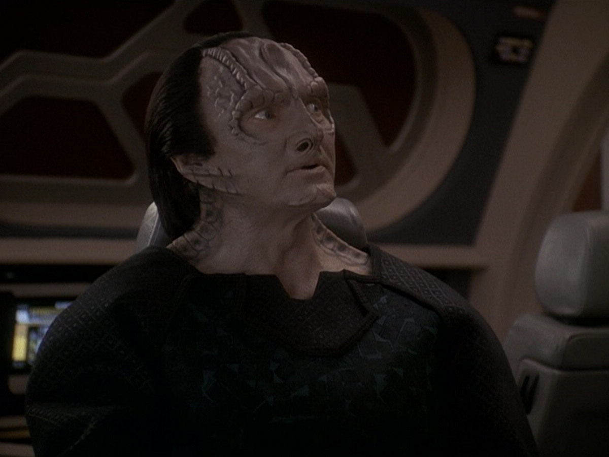 extant_StarTrek_DS9_5x14-InPurgatorysShadow_00633.jpg