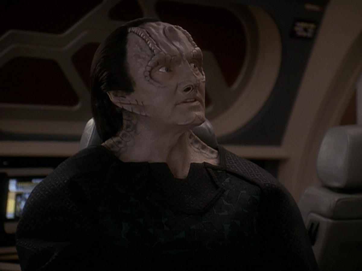extant_StarTrek_DS9_5x14-InPurgatorysShadow_00663.jpg