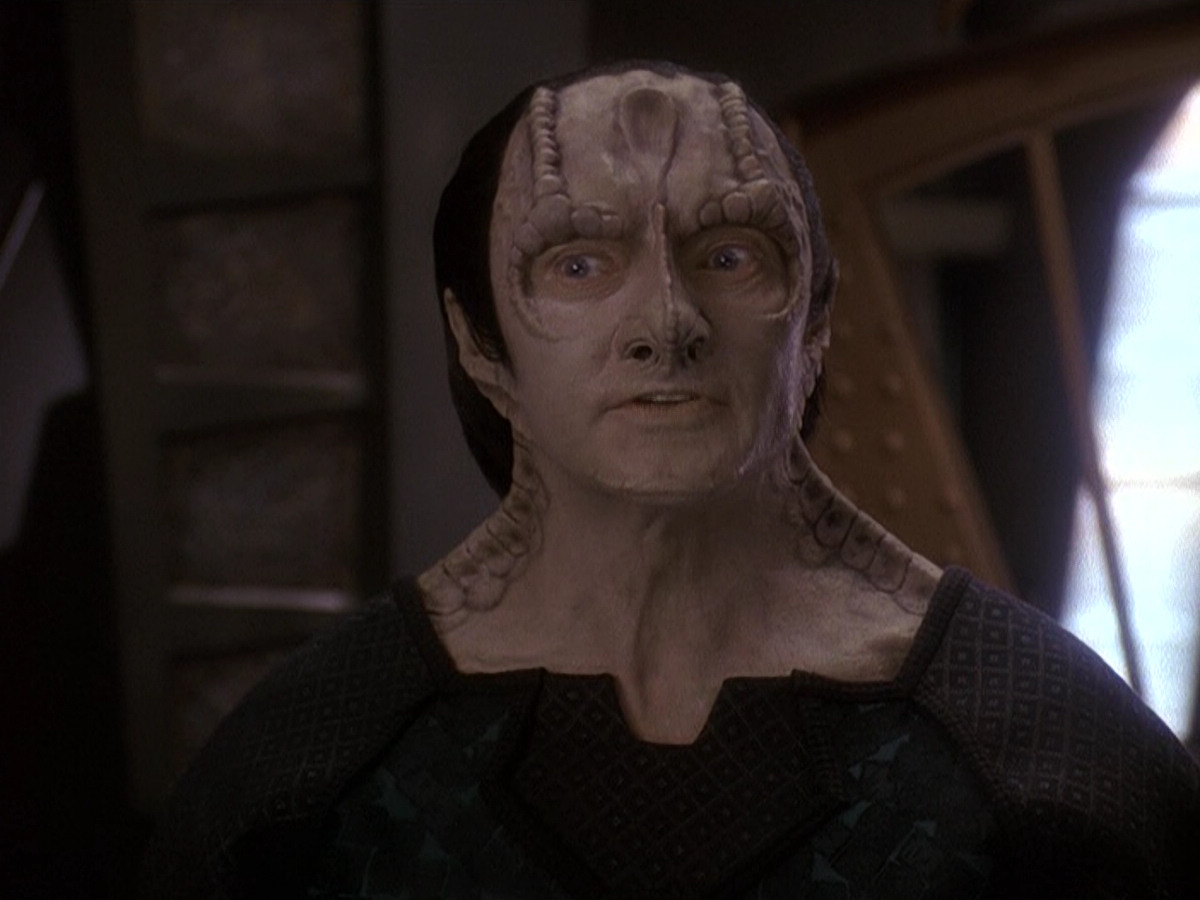 extant_StarTrek_DS9_5x14-InPurgatorysShadow_00727.jpg
