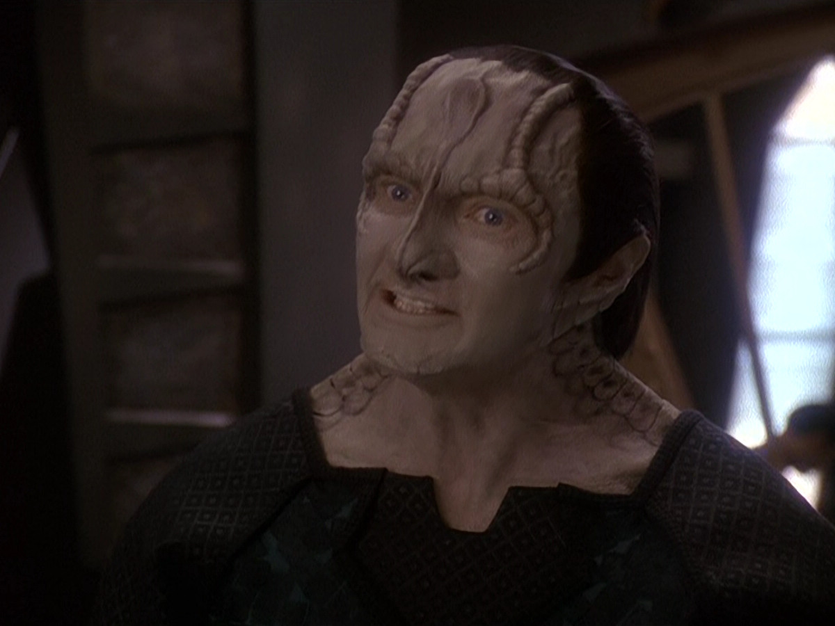 extant_StarTrek_DS9_5x14-InPurgatorysShadow_00737.jpg