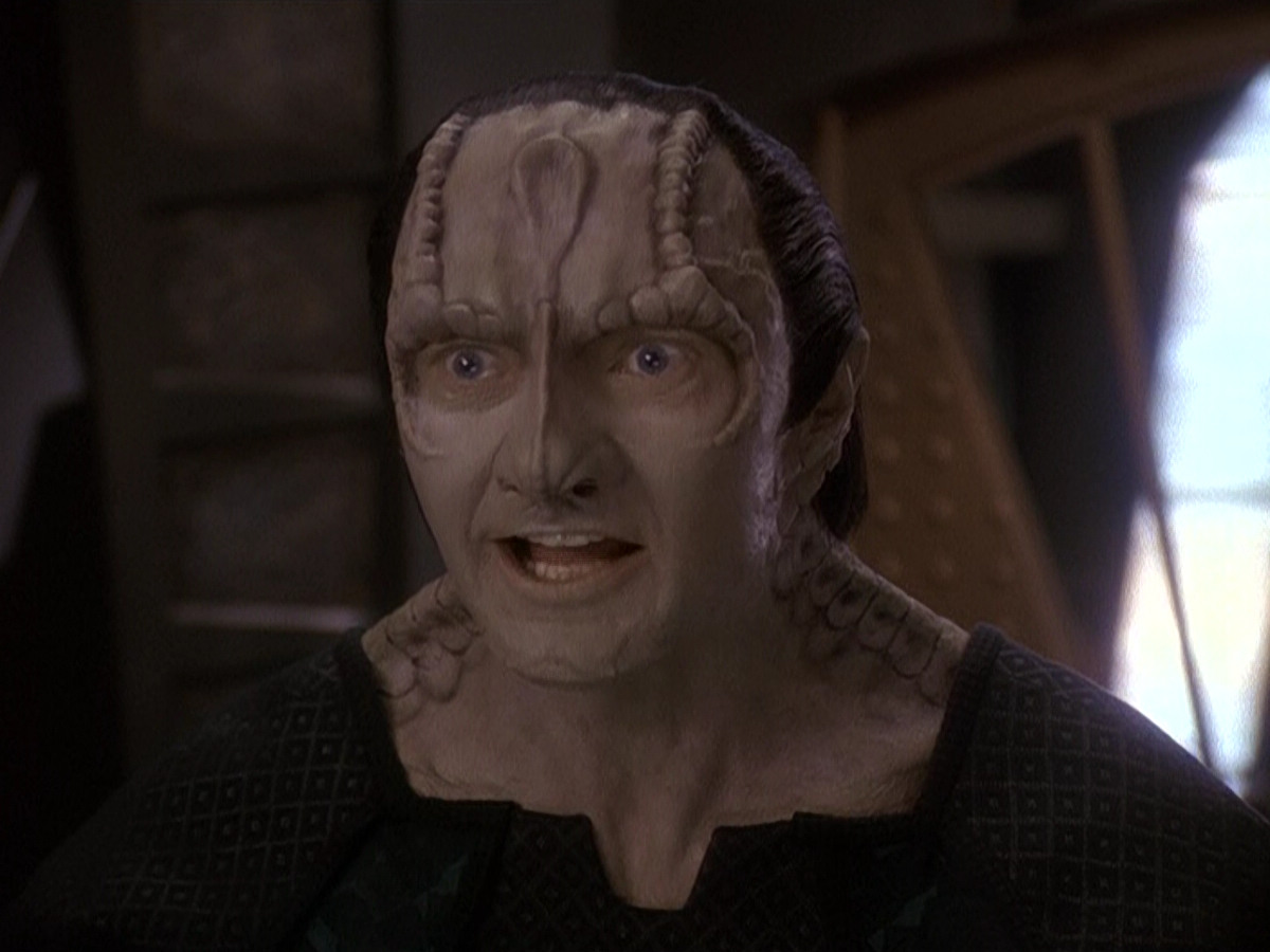 extant_StarTrek_DS9_5x14-InPurgatorysShadow_00754.jpg
