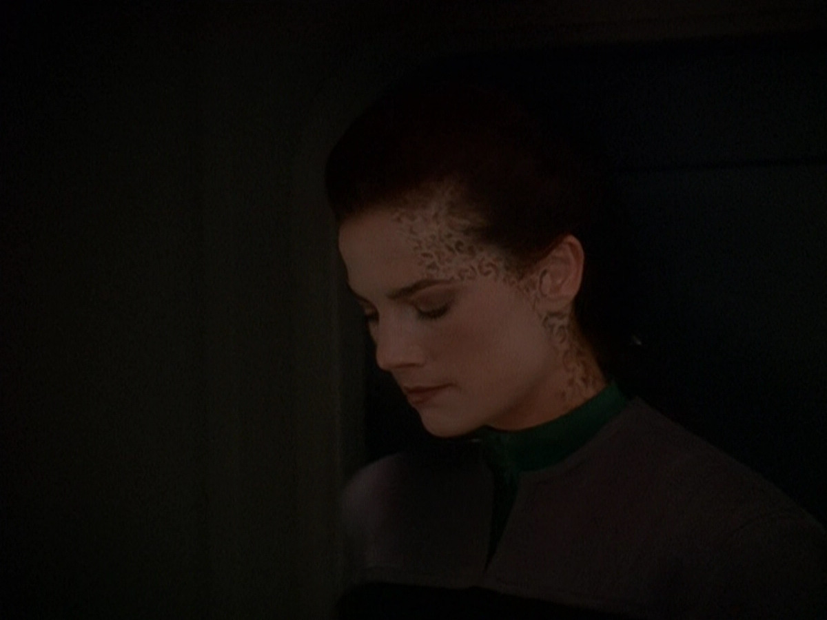 extant_StarTrek_DS9_5x14-InPurgatorysShadow_00901.jpg