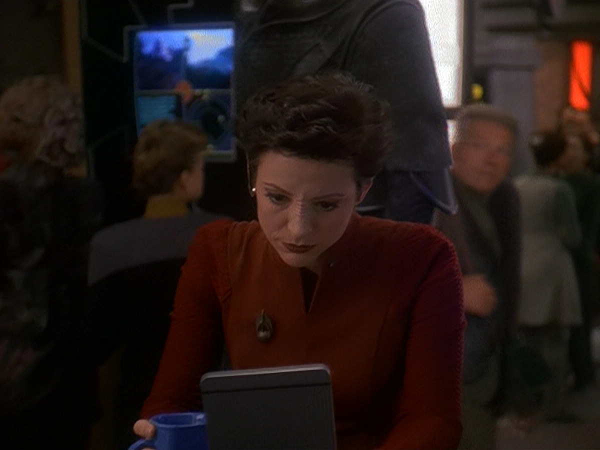 extant_StarTrek_DS9_5x14-InPurgatorysShadow_01461.jpg