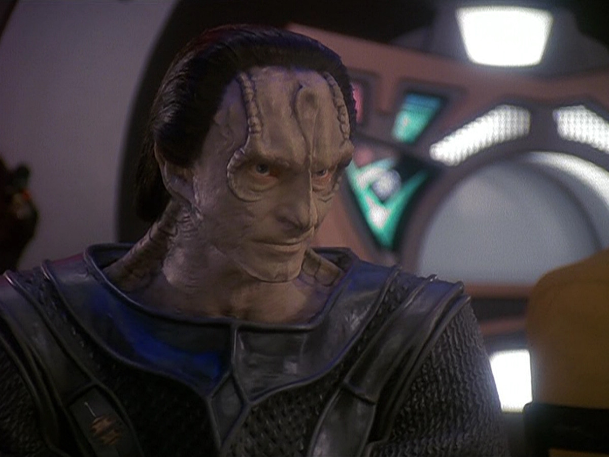 extant_StarTrek_DS9_5x14-InPurgatorysShadow_01478.jpg