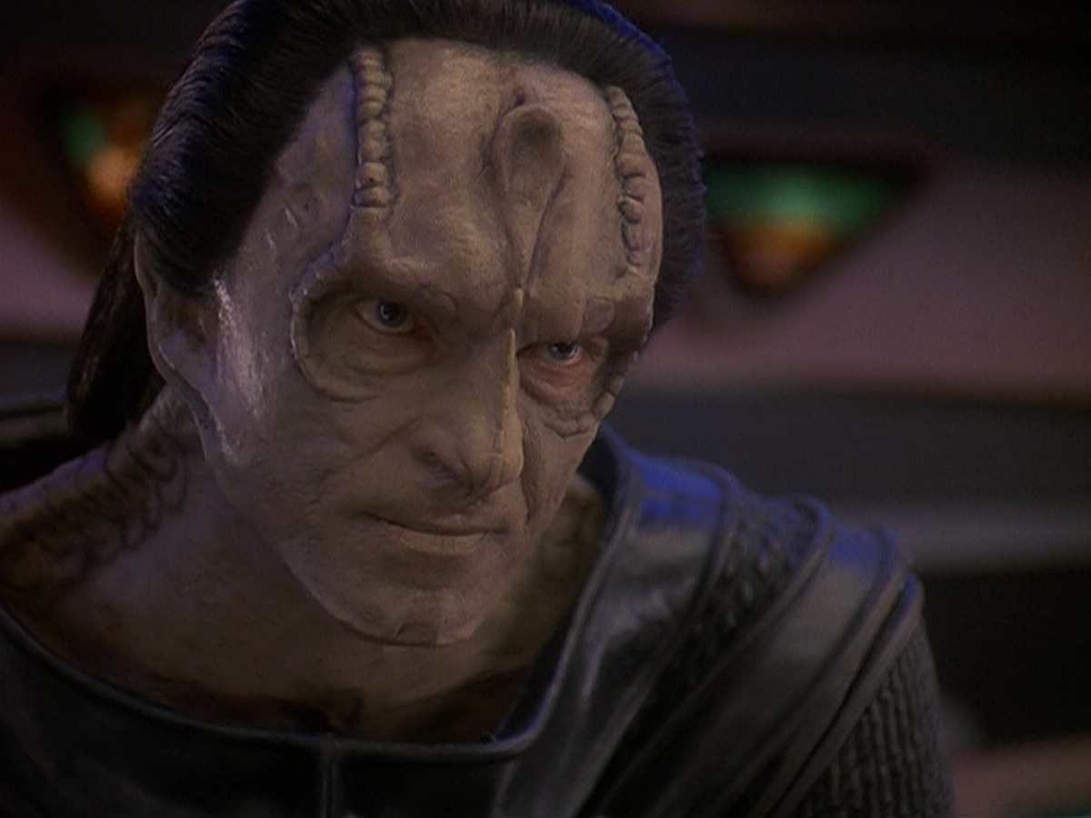 extant_StarTrek_DS9_5x14-InPurgatorysShadow_01633.jpg