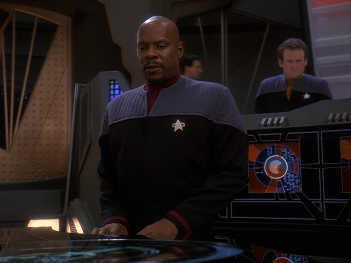 extant_StarTrek_DS9_5x14-InPurgatorysShadow_02155.jpg