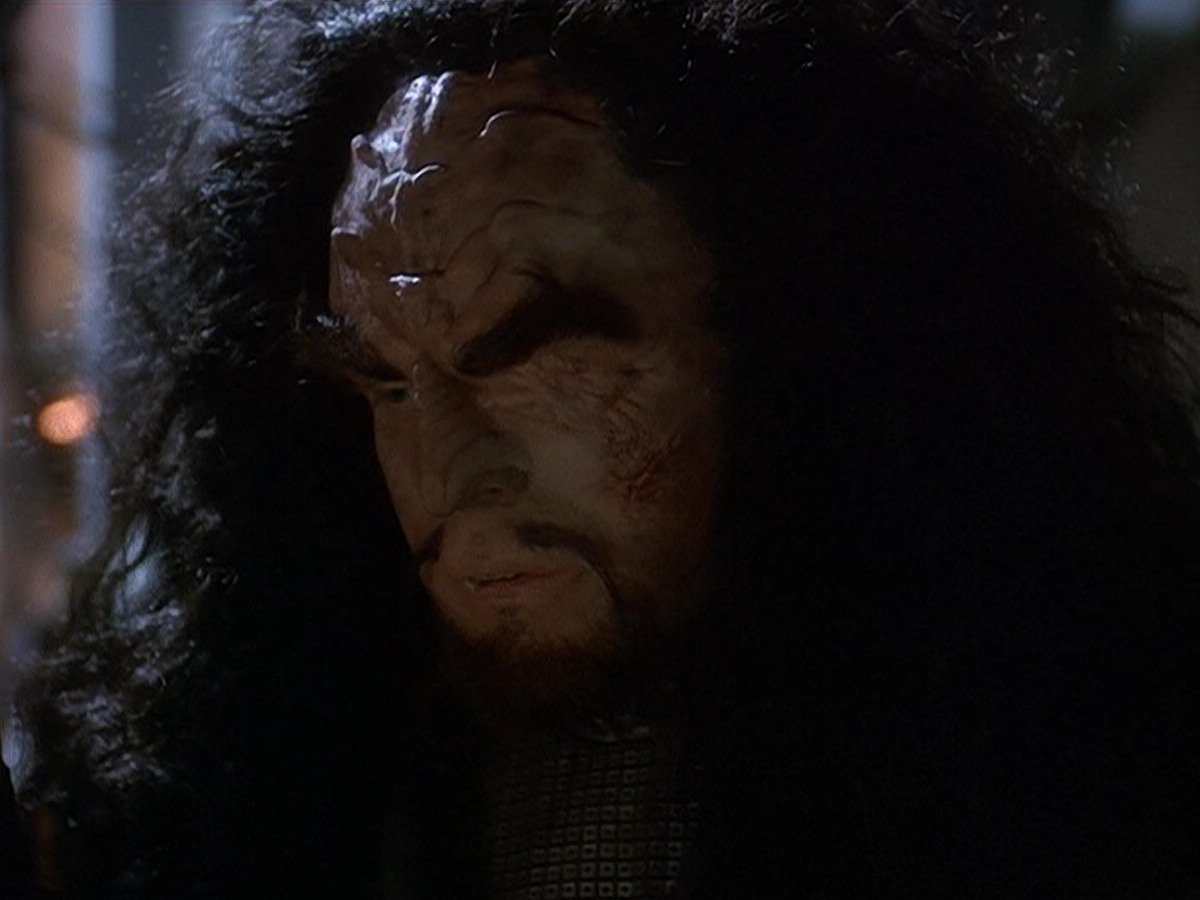 extant_StarTrek_DS9_5x14-InPurgatorysShadow_02443.jpg