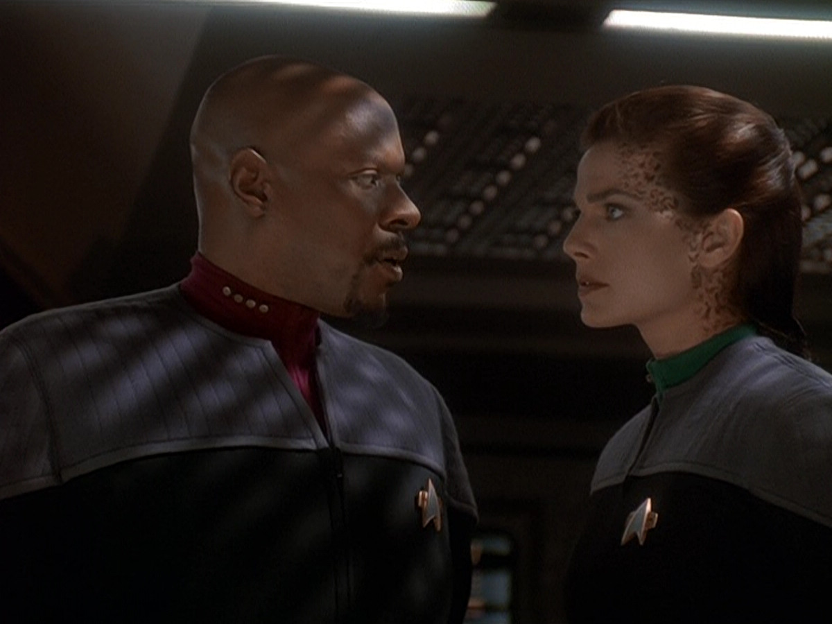 extant_StarTrek_DS9_5x14-InPurgatorysShadow_02760.jpg