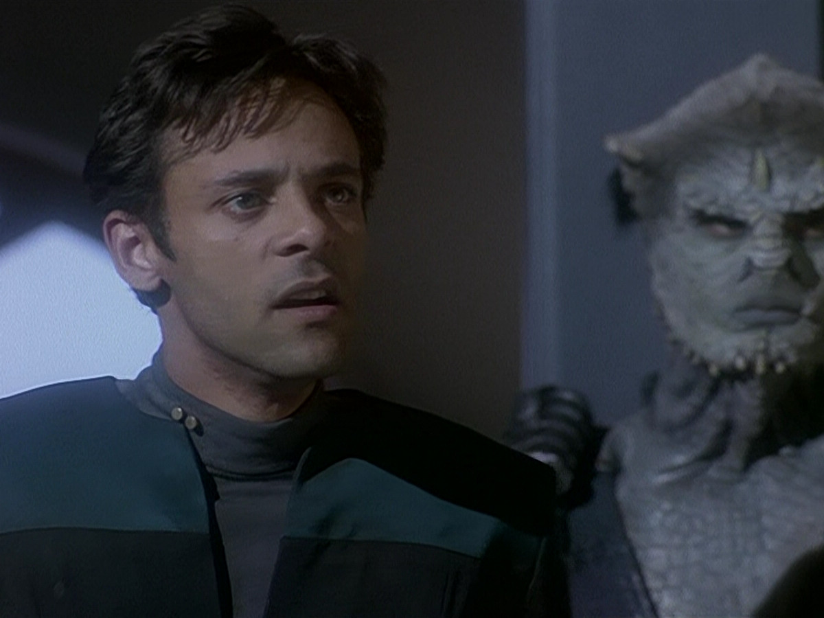 extant_StarTrek_DS9_5x14-InPurgatorysShadow_02856.jpg