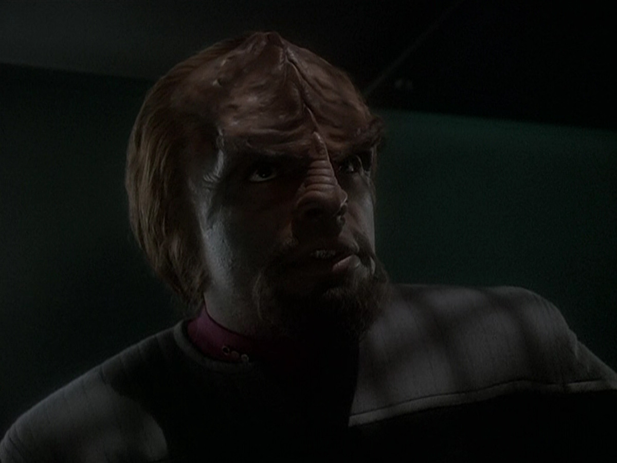 extant_StarTrek_DS9_5x14-InPurgatorysShadow_02945.jpg