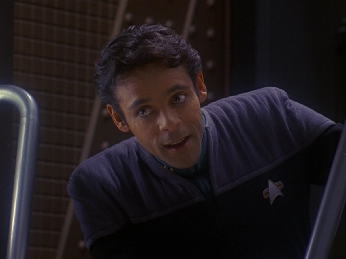 extant_StarTrek_DS9_5x14-InPurgatorysShadow_02994.jpg