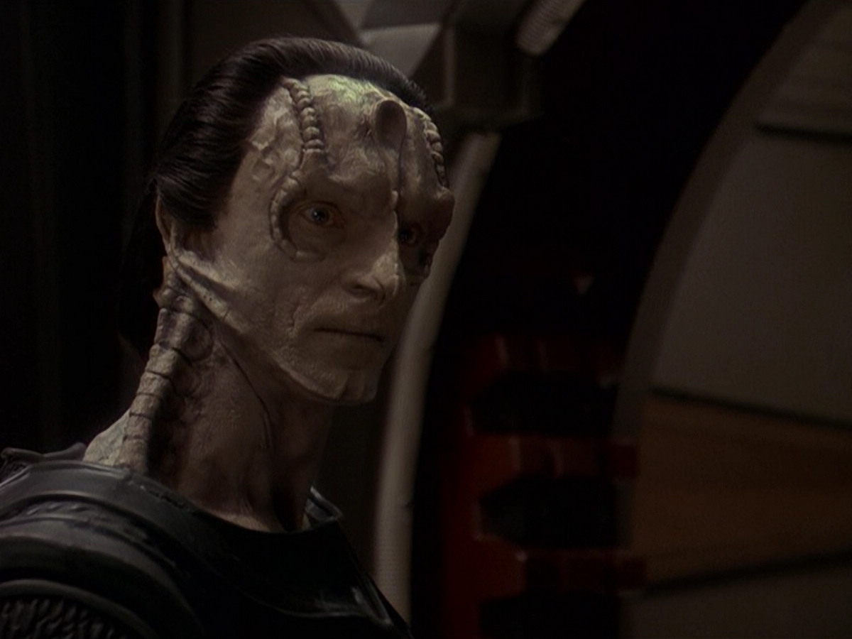 extant_StarTrek_DS9_5x14-InPurgatorysShadow_03037.jpg