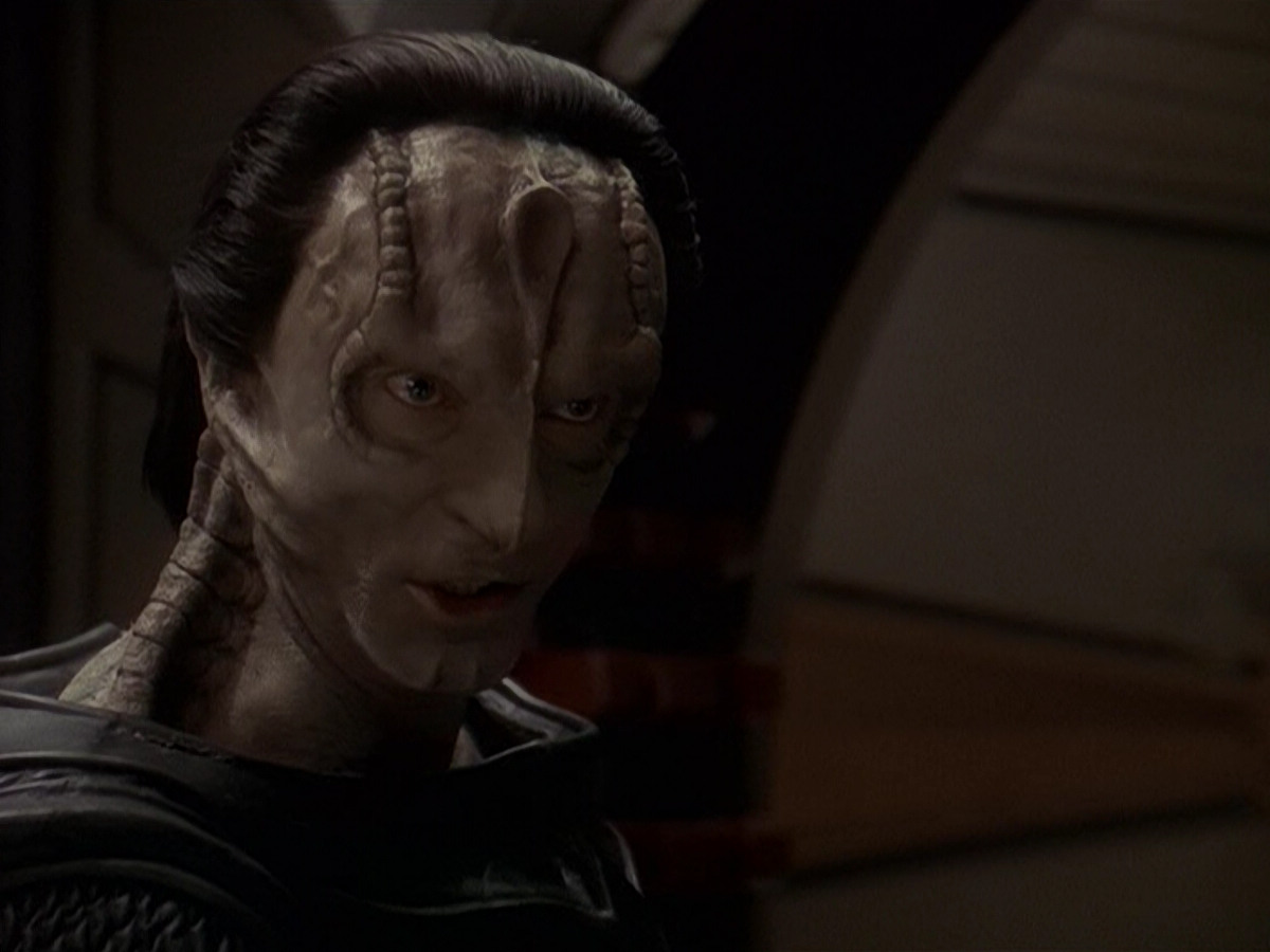 extant_StarTrek_DS9_5x14-InPurgatorysShadow_03093.jpg
