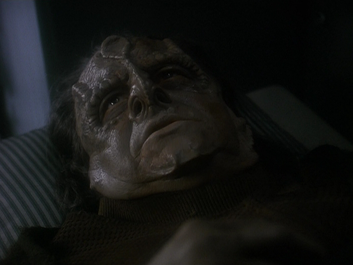 extant_StarTrek_DS9_5x14-InPurgatorysShadow_03332.jpg