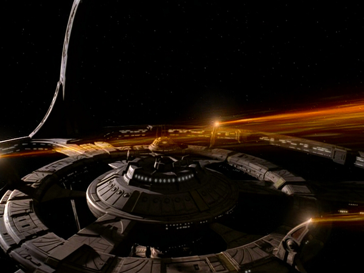 extant_StarTrek_DS9_5x14-InPurgatorysShadow_03707.jpg