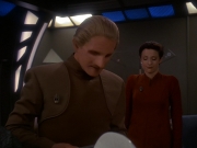 extant_StarTrek_DS9_5x14-InPurgatorysShadow_00129.jpg