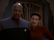 Filename=extant_StarTrek_DS9_5x14-InPurgatorysShadow_00203.jpg
Filesize=135KiB
Dimensions=1200x900
Date added=Dec 16, 2019 extant_StarTrek_DS9_5x14-InPurgatorysShadow_00203.jpg