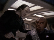 extant_StarTrek_DS9_5x14-InPurgatorysShadow_01741.jpg
