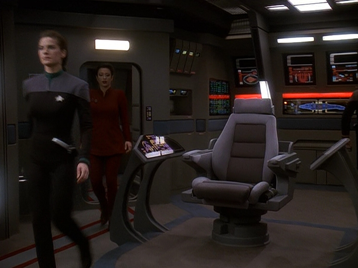 extant_StarTrek_DS9_5x15-ByInfernosLight_00150.jpg
